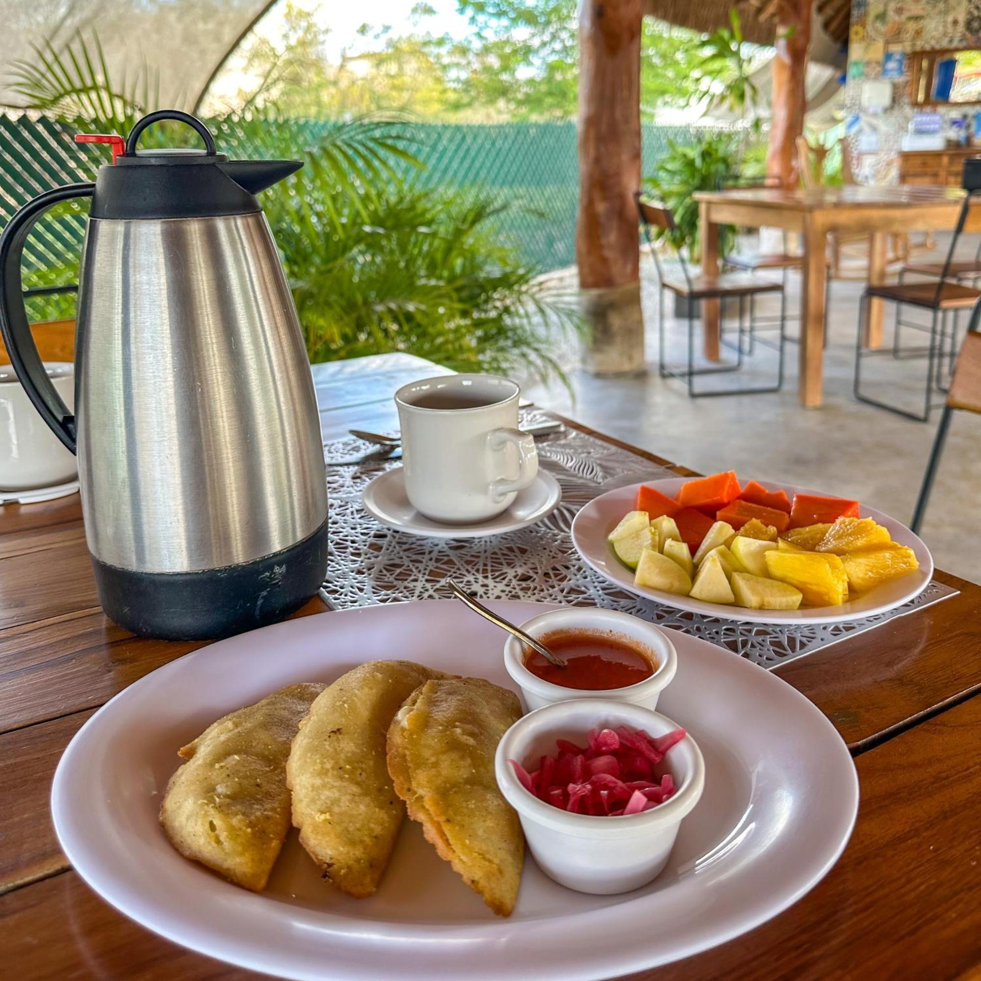 Hameki Otel Homun Dış mekan fotoğraf